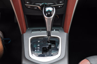 2014款比亚迪G5 1.5TI手动旗舰型