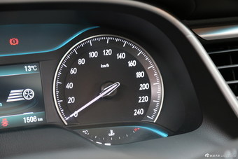 2015款英朗18T双离合精英型