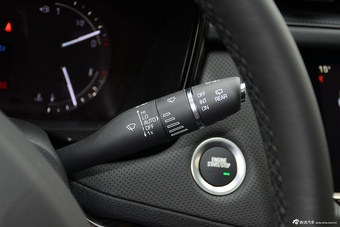 2016款凯迪拉克XT5 2.0T自动25T豪华型