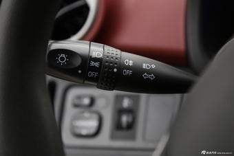 2015款奔奔1.4L手动豪华型国5