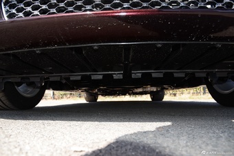 2016款捷豹XJL 2.0T自动两驱典雅商务版