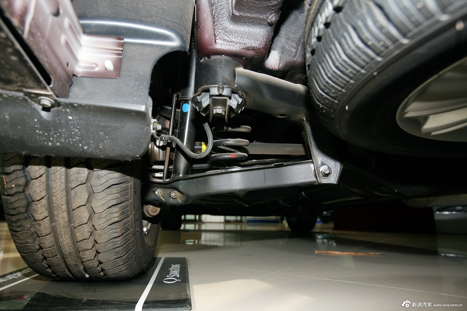 2014款路帝 2.0T柴油两驱豪华导航版