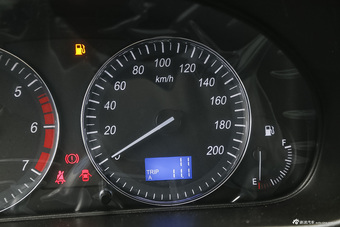 2014款北汽威旺M20 1.5L手动标准型