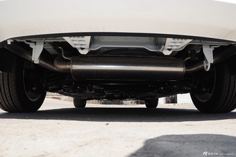 2015款海马M6 1.5T CVT驭FUN型