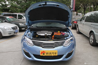 2014款荣威550 Plug-in插电式混动豪华版图片