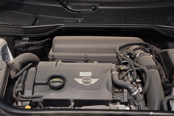 2015款MINI COUNTRYMAN 1.6T COOPER S All 4进藏限量版