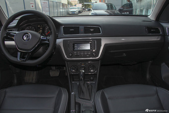 2015款朗行230TSI 1.4T手动舒适版