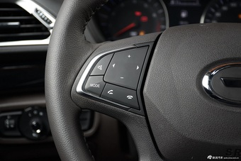 2016款传祺GS4 1.5T自动豪华版235T G-DCT