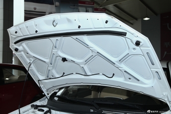 2013款中华H330 1.5L自动舒适型