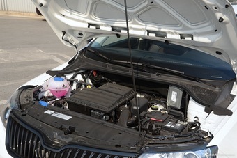 2016款昕动1.6L自动智行版