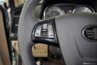 2013款奔腾B50 1.6L手动舒适型