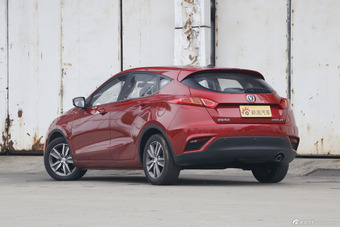 2015款逸动XT 1.6L手动俊酷型国V