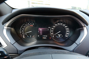 2017款林肯MKZ 2.0T自动尊雅版