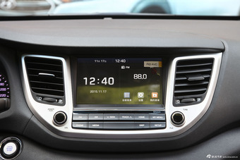 2015款全新途胜1.6T自动两驱领先型