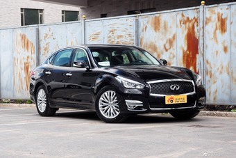2015款英菲尼迪Q70L 2.5L奢华版