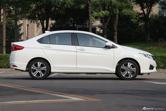 2015款 锋范1.5L CVT旗舰版