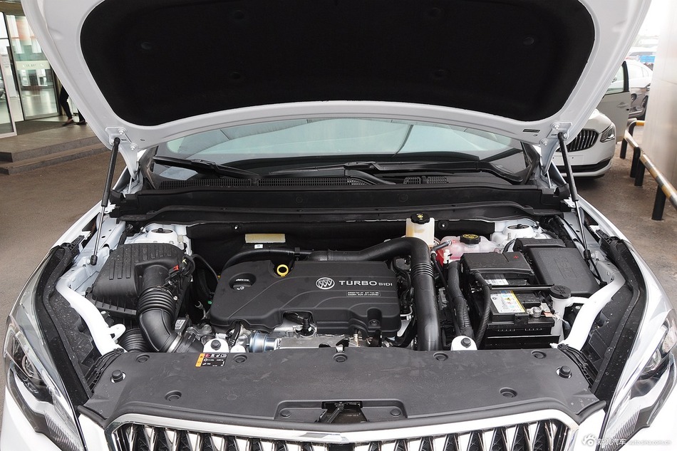 2015款昂科威20T两驱领先型