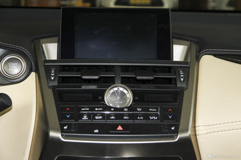 2015款雷克萨斯NX 2.0L自动200全驱锋尚版