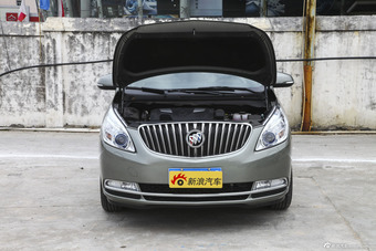 2014款GL8商务车3.0L自动XT豪华商务旗舰版图片