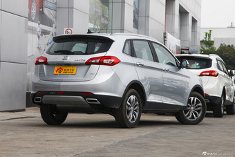 2015款绅宝X65 2.0T自动精英型