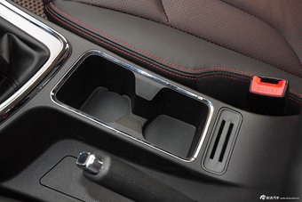 2015款宝骏560 1.8L