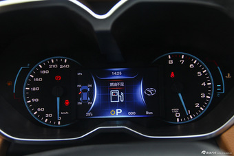 2015款DX7 1.5T自动豪华型