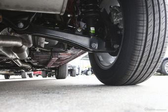 2015款绅宝X65 2.0T手动精英型