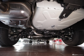 2014款雪铁龙C5 1.6T自动尊贵型