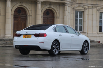 2017款雪铁龙C61.8T自动旗舰型