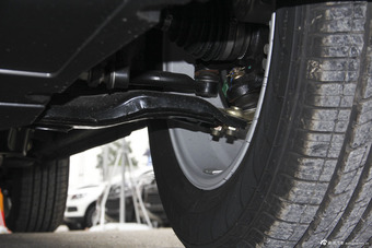 2015款野马T70 1.8L手动舒适型