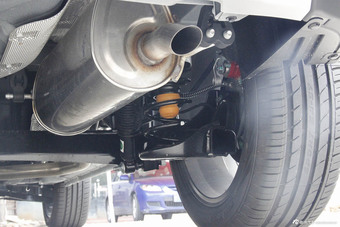 2016款北汽绅宝X35 1.5L手动豪华版