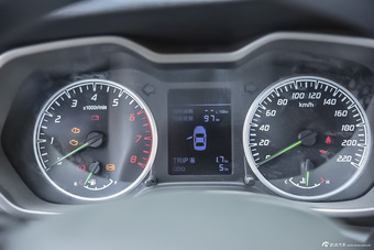 2016款海马M3 1.5L手动舒适型