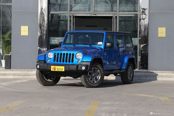 2015款牧马人3.0L四门版Sahara图片