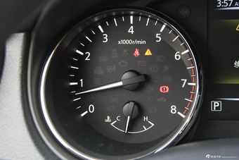 2016款逍客2.0L自动XL精英版