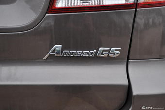2012款奥轩G5 2.4L手动精英版四驱