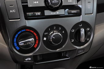 2014款锋范风尚1.5L自动精英版