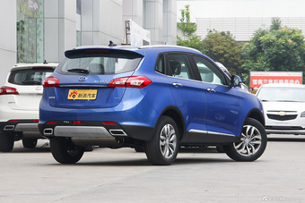 2015款绅宝X65 2.0T自动精英型