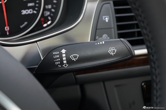 2016款奥迪A6L 1.8T自动TFSI技术型