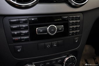 2013款奔驰GLK300 4MATIC 时尚型