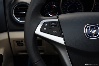 2015款逸动1.6L手动豪华