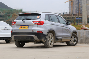 2014款长安CS75 1.8T自动尊贵型国5