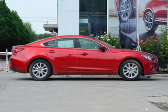 2017款阿特兹2.0L自动蓝天豪华版