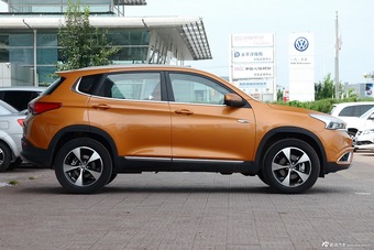 2016款瑞虎7 2.0L自动CVT版型II