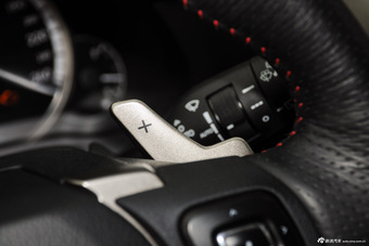 2015款雷克萨斯NX 200t全驱 F SPORT