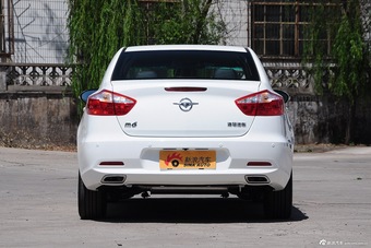 2015款海马M6 1.5T CVT驭FUN型