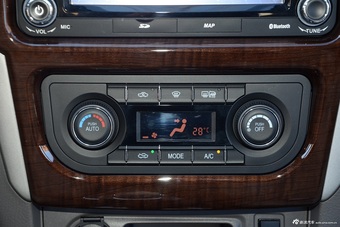 2016款景逸S50 1.6L自动旗舰型