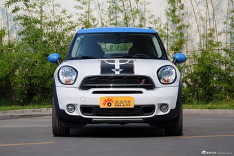 2015款MINI COUNTRYMAN 1.6T COOPER S All 4进藏限量版