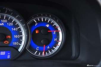 2015款北斗星X5 1.4L手动巡航升级版 国V