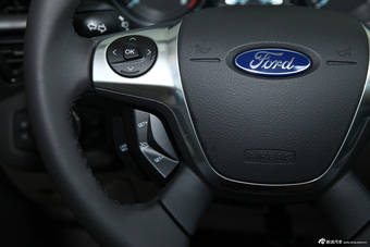 2013款福特翼虎1.6GTDi自动精英型