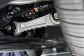 新款现代劳恩斯